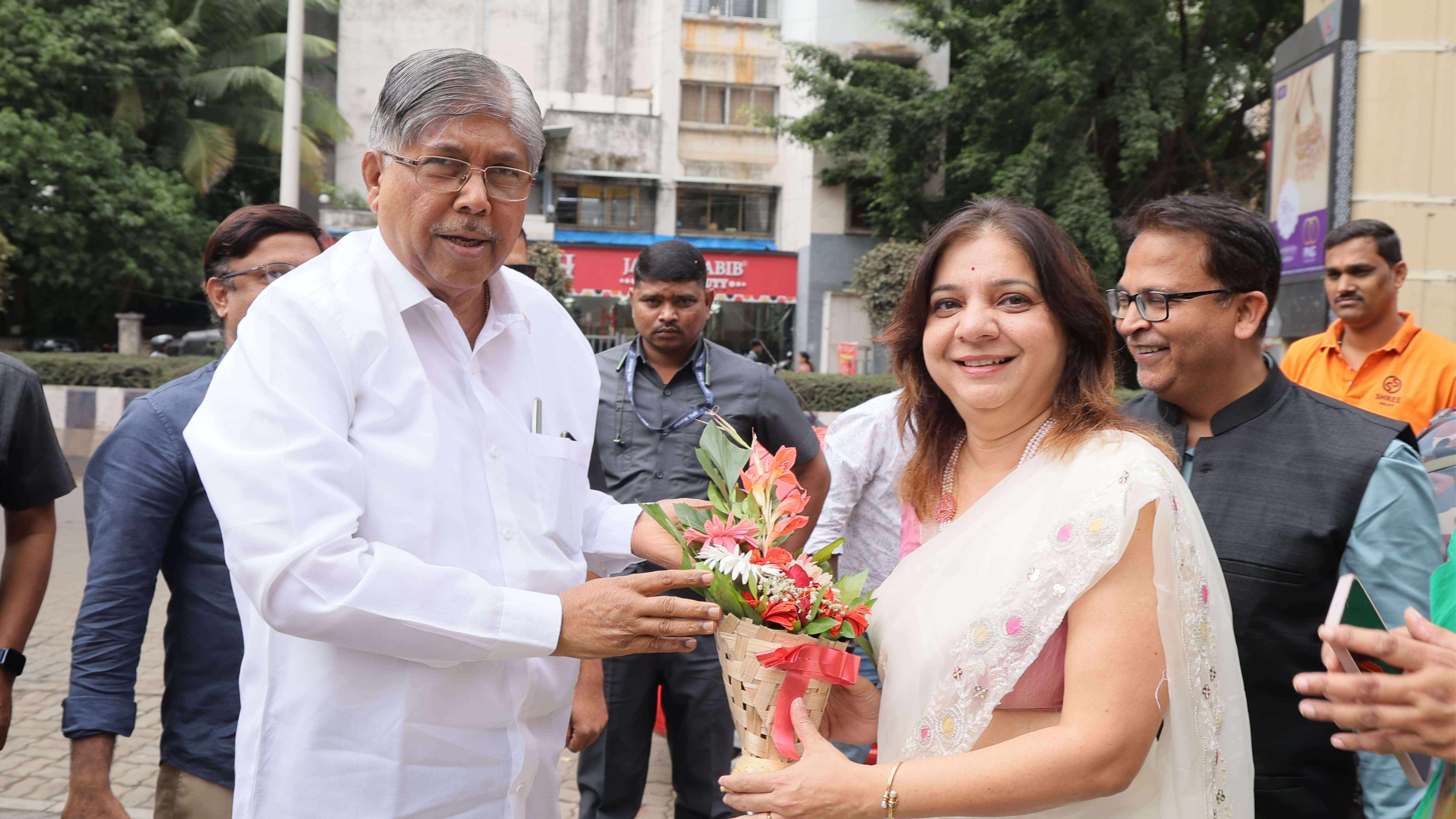 Hon. Chandrakant Dada Patil with founders